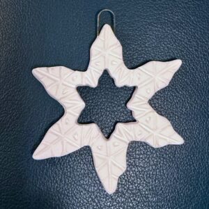 Holiday – Porcelain snowflake ornament