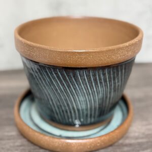Planter – blue rutile