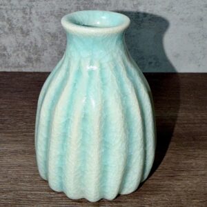 Bud vase – Blue Whisper